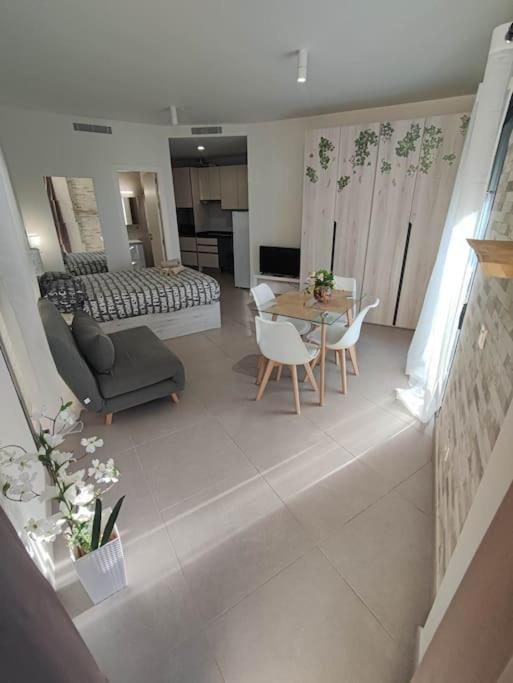 Nuevo Estudio Con Parking Gratis Малага Экстерьер фото