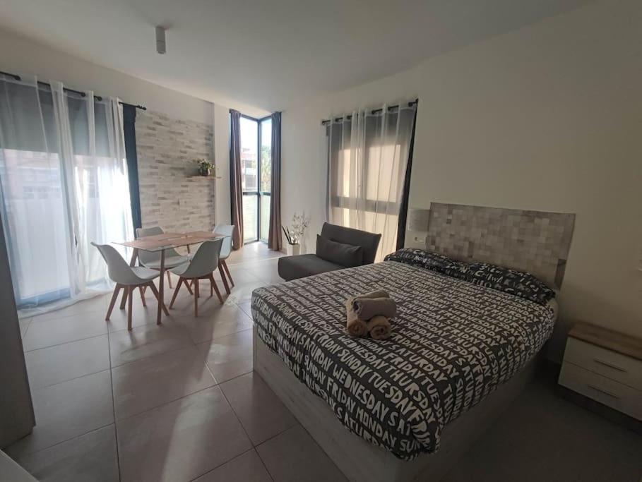 Nuevo Estudio Con Parking Gratis Малага Экстерьер фото